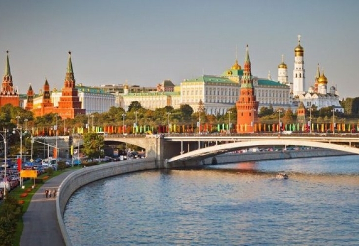 Поне девет души са били убити от банда съставена от