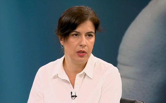 В момента този състав на ВСС не трябва да избира