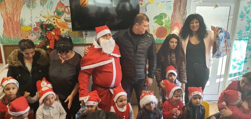 Възпитаниците от I II и III група на ДГ Тошка