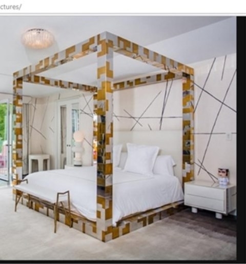 Екстравагантен интериор разположен в къща с площ на 1400 кв