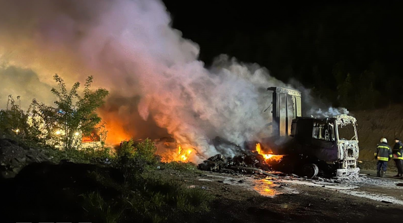 Агенция BulNews се сдоби с първи снимки на запаления турски