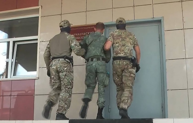 Военнослужещ от стратегическите ракетни войски на Русия е бил арестуван