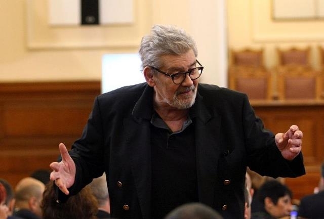 Състоянието на актьора Стефан Данаилов остава тежко стана ясно от