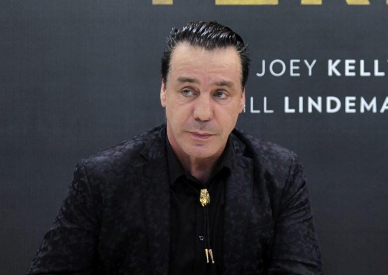 Фронтменът на Rammstein счупи челюстта на фен