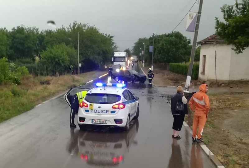 Нова тежка катастрофа е станала тази вечер във врачанското село