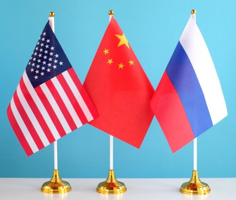 Министрите на външните работи на Русия и на Китай Сергей