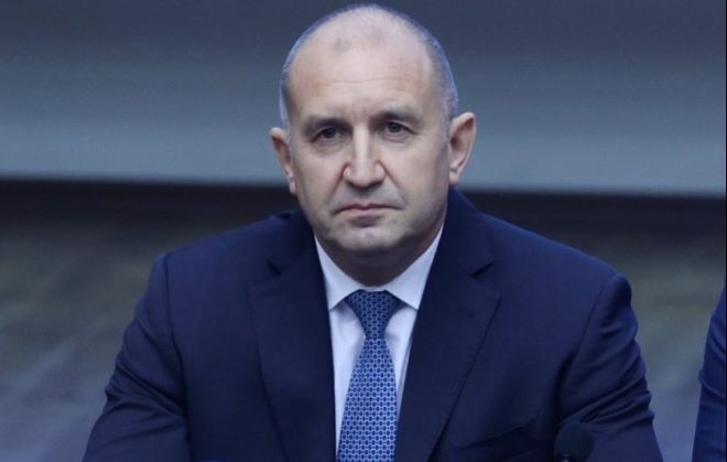 Досегашният президент Румен Радев съобщи че най късно на 4