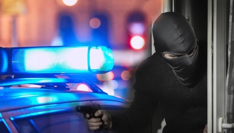 Задържаха маскиран крадец заплашил продавачка в търговски обект с оръжие и откраднал 450 лв в Кърджали съобщиха