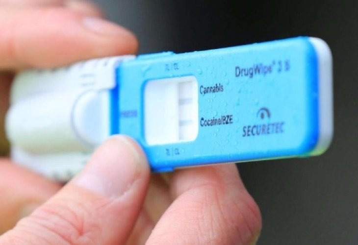 Преподавател по физическо възпитание от ОУ Св Св Кирил и