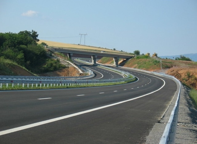 Жена се е самоубила като се е хвърлила от моста