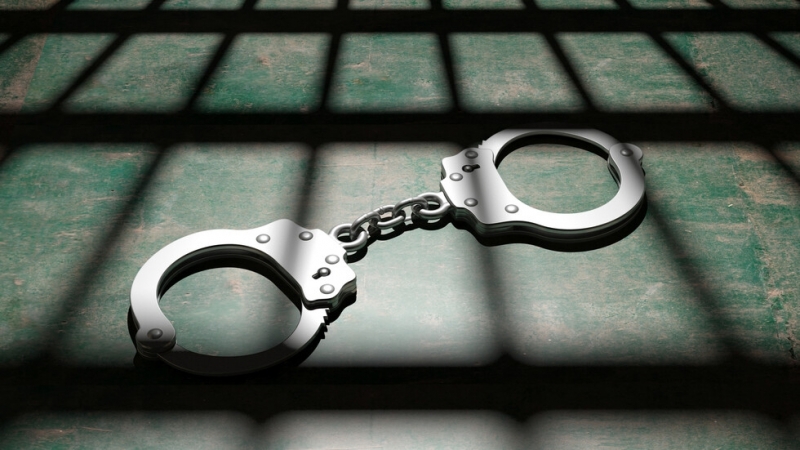 20 годишен мъж от Дупница е задържан във вторник с постановление