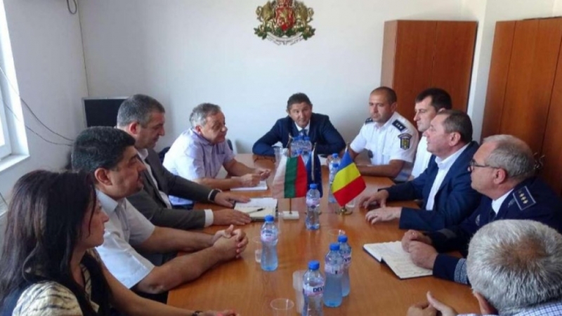 Улесняване на преминаването през Дунав мост 2 Видин Калафат обсъдиха главният