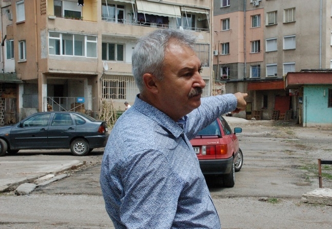 Община Монтана започва премахването на 908 незаконни постройки в различни