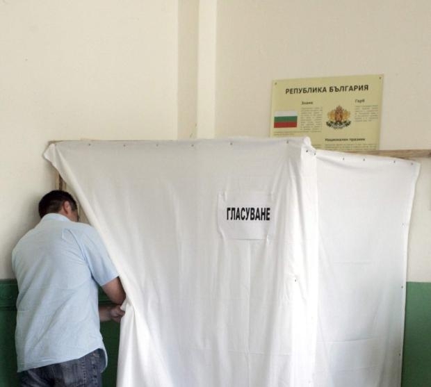 Няколко сигнали и жалби за нарушение на изборния процес е