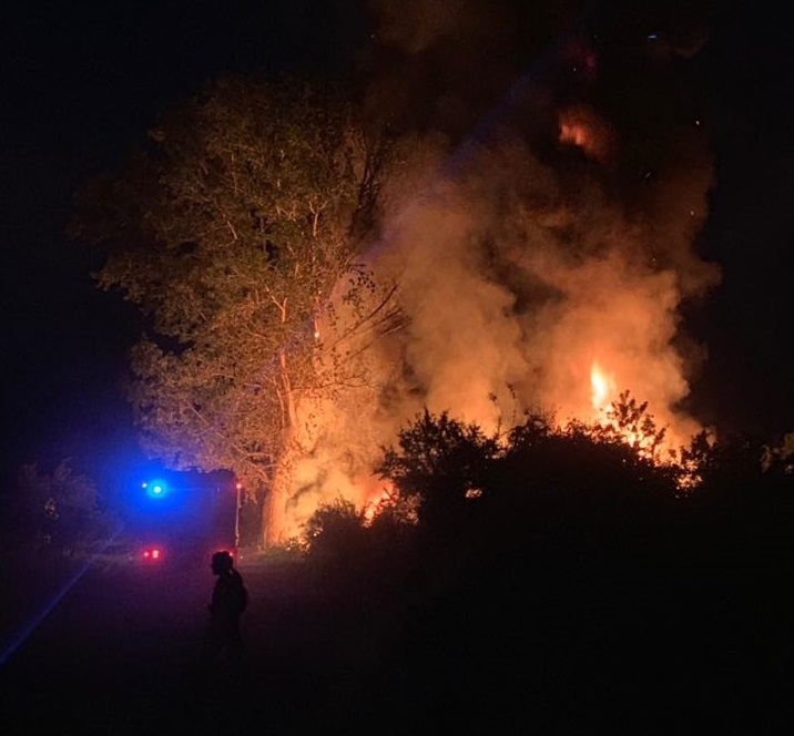 Втори съмнителен пожар е избухнал тази вечер в Козлодуй научи