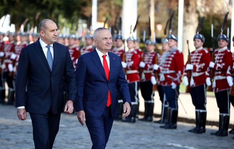 Президентът Румен Радев разговаря с албанския си колега Илир Мета