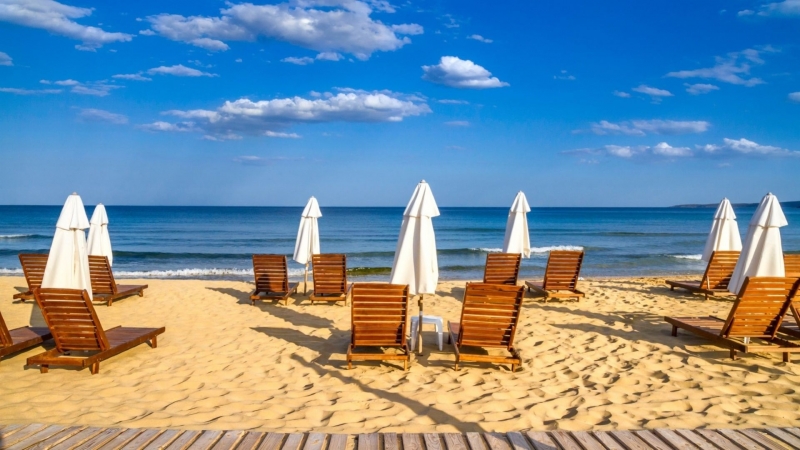 През нощта ще бъде предимно ясно съобщиха от Националния институт