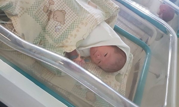 Един от най популярните ни рапъри Спенс стана баща за