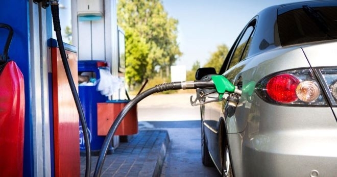 В бъдеще германските шофьори ще могат да зареждат резервоарите си