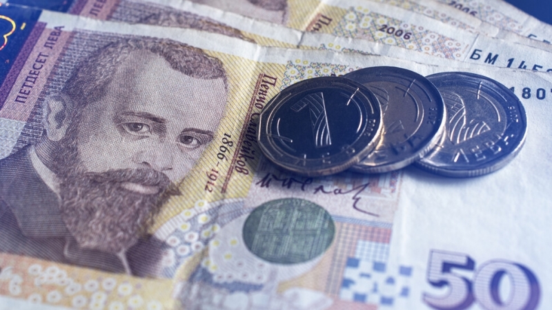 Изплащат помощта за отопление в пощенските станции