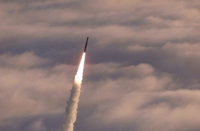 Северна Корея обяви че извършените ракетни тестове са били симулация