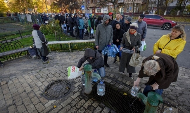 Водоснабдяването и електроснабдяването в цял Киев вече са възстановени след