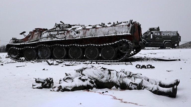 Руските войски не са завзели целия град Соледар (Донецка област), а