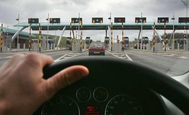 От днес започват тестовете на тол системата Системата за електронно събиране на