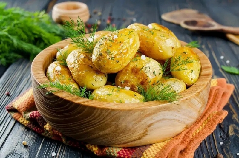 Яденето на варени или печени картофи понижава кръвното налягане и