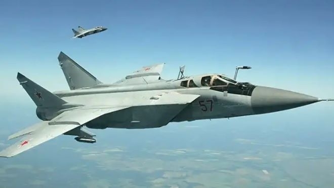 Защо операциите на руските МиГ-31 пораждат опасения у Запада?