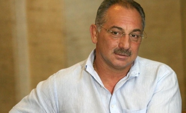 Бившият президент на футболен клуб Литекс Ангел Бончев е задържан