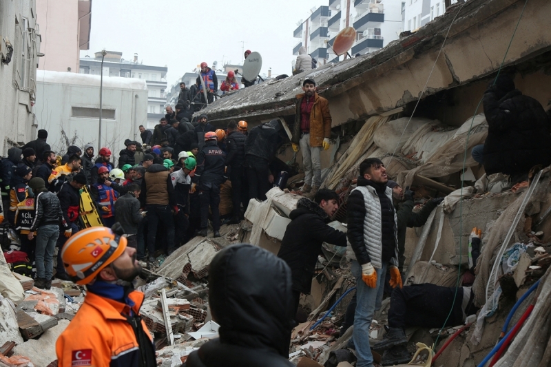 Над 20 хиляди станаха жертвите в Турция и Сирия след