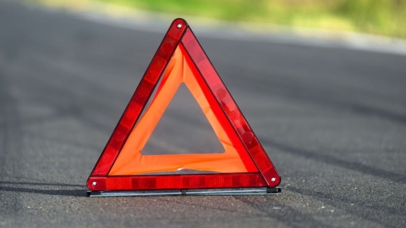 Тежка катастрофа затруднява движението по главния път София Русе На