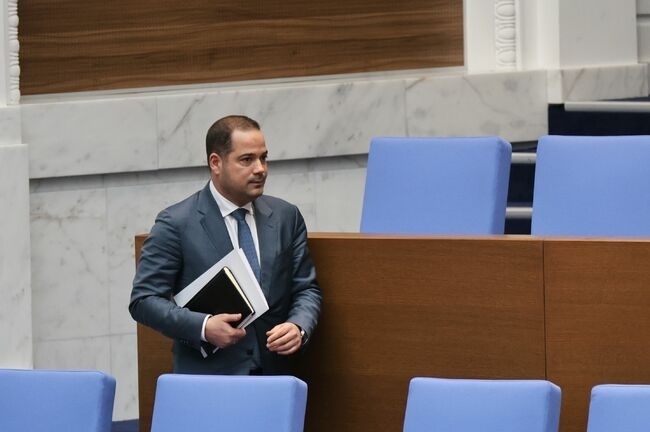 Над пет пъти повече са сигналите в МВР за изборни