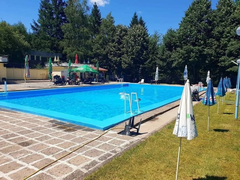 Община Вършец уведомява жителите и гостите, че общинският открит басейн