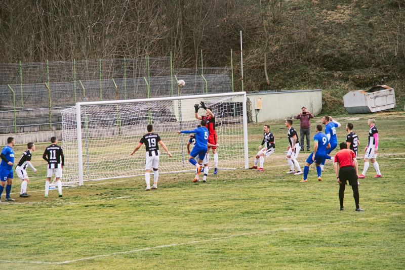 ОФК Локомотив Мездра картотекира в Зоналния съвет на БФС