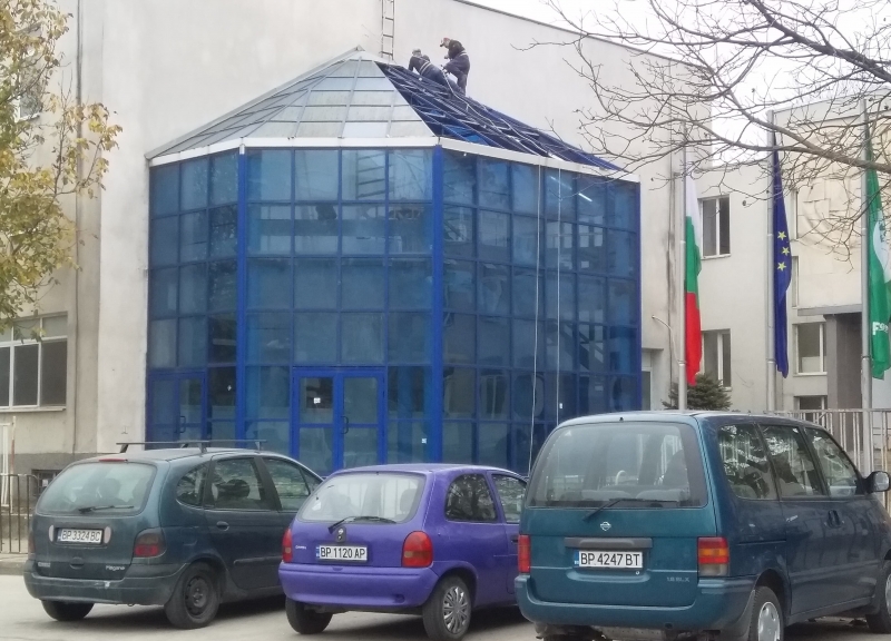 Дадоха на прокурор учителка от Козлодуй заради скандал в ден