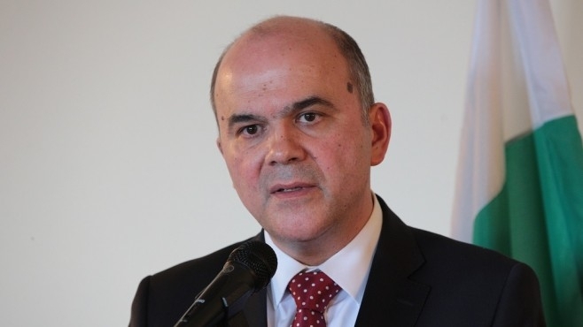 1 322 300 пенсионери ще получат по 40 лева великденски