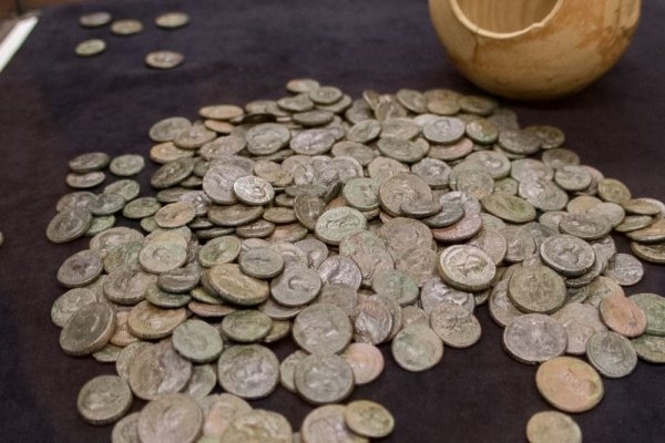 Полицаите претърсиха къща на иманяр в Монтана съобщиха от МВР