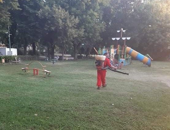 Обработени са детските площадки във Видин срещу бълхи съобщиха от