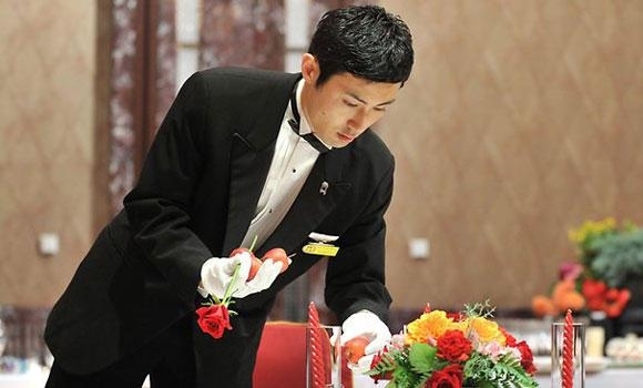 Японецът Мао Сугияма сготви и после поднесе в ресторант своя