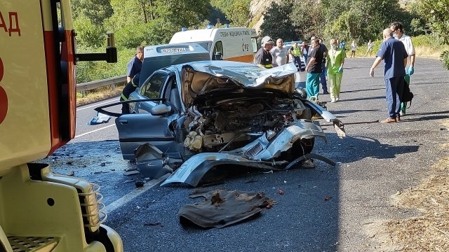 Автомобил катастрофира на международен път Е 79 в Монтанско научи BulNews Пътният