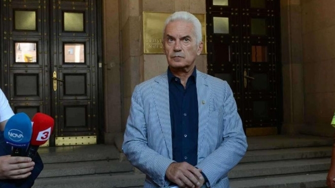 Лидерът на Атака Волен Сидеров оповести публично подозрението си че