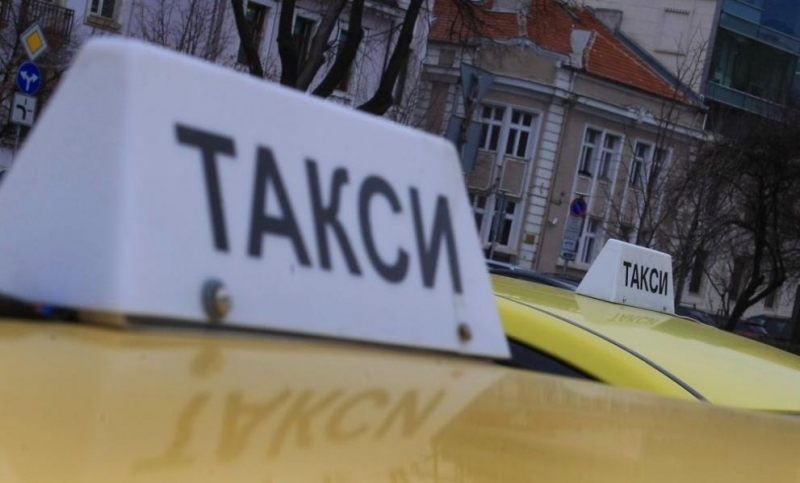 Задържаха мъж на 45 години за кражба таксиметров автомобил в Новозагорско