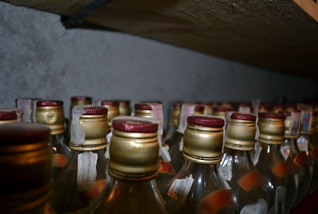 Вчера при провеждане на специализирана полицейска операция в Лом е