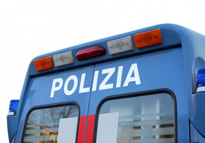 Италианската полиция е задържала в понеделник няколко предполагаеми членове на