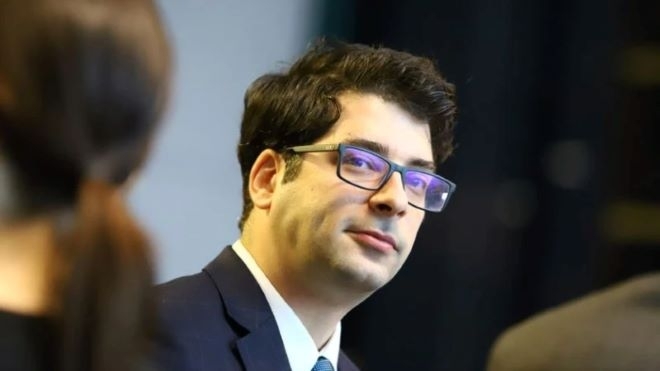 Атанас Пеканов: Падането на кабинета няма да спре преминаването към евро