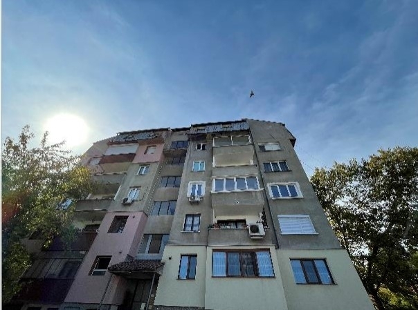 Частен съдебен изпълнител обяви за публична продан ателие таван във