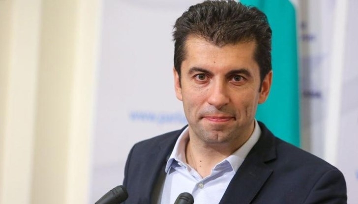 Съпредседателят на Продължаваме промяната Кирил Петков запита в профила си