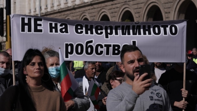 Държавата е поела ангажимент за финансови компенсации за 600 000